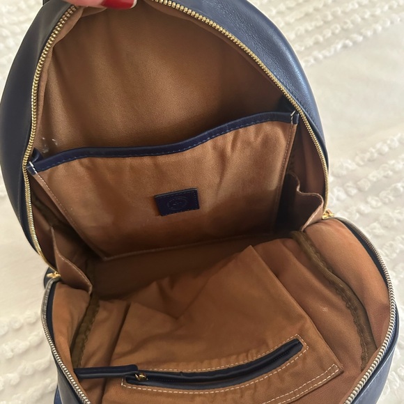 LEATHER BACKPACK - Picture 3 of 4